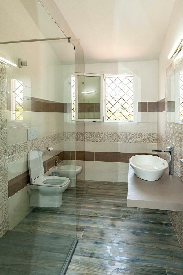Villa Paradise Budoni Bagian luar foto