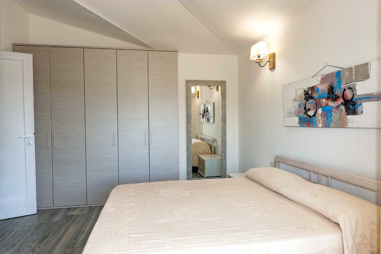 Villa Paradise Budoni Bagian luar foto